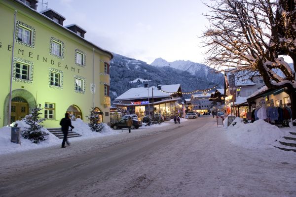 Winter_Mayrhofen_Laurin_Moser.jpg